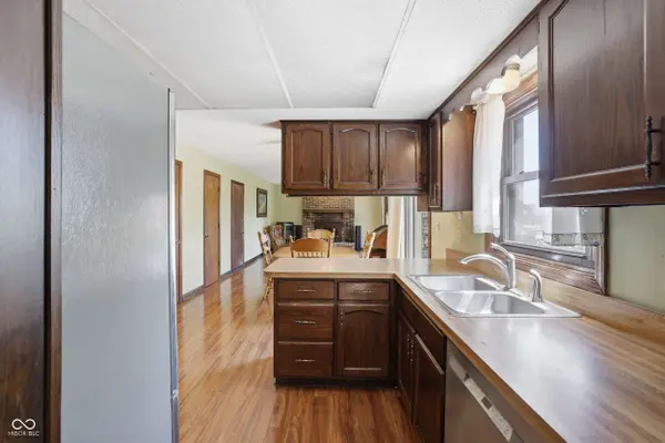 7131 W Green Springs RD, Indianapolis, IN 46214