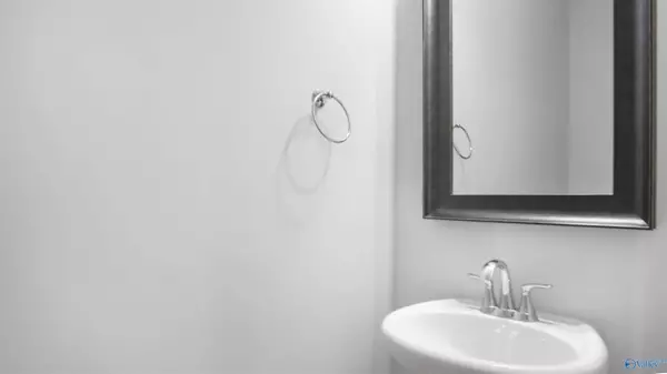 14801 Demarie Lane, Athens, AL 35611