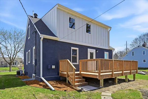 3370 Library LN, Minneapolis, MN 55426