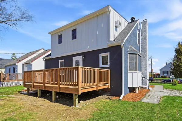 3370 Library LN, Minneapolis, MN 55426