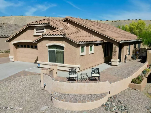 710 W Rio Teras, Green Valley, AZ 85614