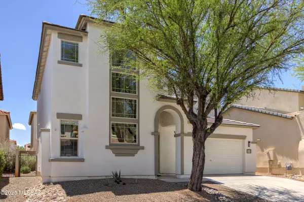 103 W Camino Rio Chiquito, Sahuarita, AZ 85629