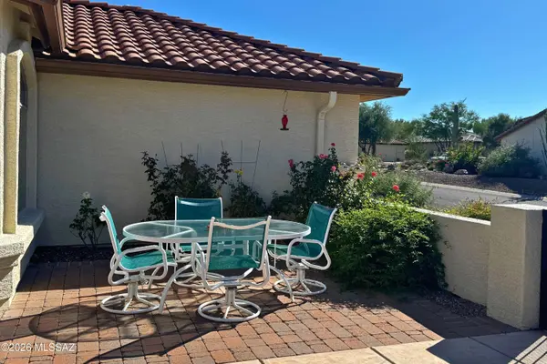1190 N Laurel Glen DR, Green Valley, AZ 85614