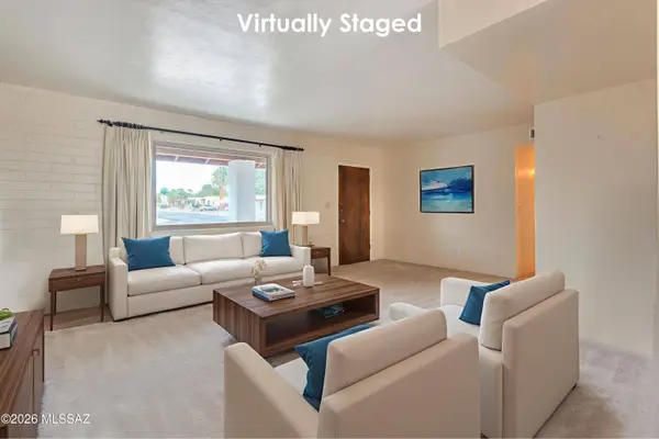 921 S Abrego DR, Green Valley, AZ 85614