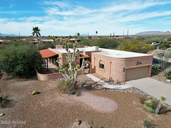 1811 W Placita De Las Fincas, Green Valley, AZ 85622