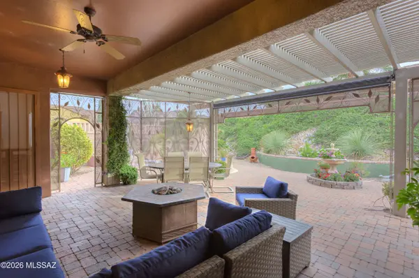 5854 S Turquoise Canyon Dr, Green Valley, AZ 85622