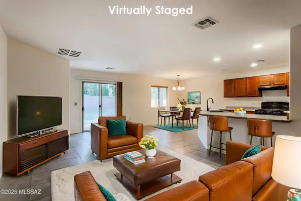 776 W Calle Ormino, Sahuarita, AZ 85629