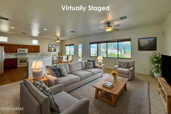 56 N Cape Royal Dr, Green Valley, AZ 85614