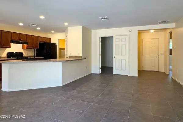 776 W Calle Ormino, Sahuarita, AZ 85629