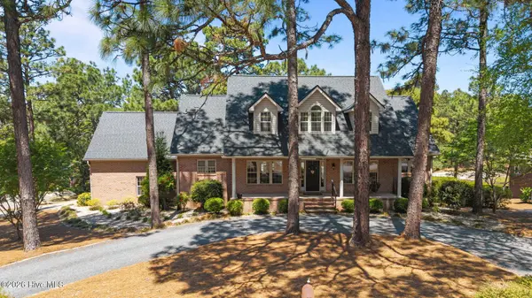 17 La Quinta LOOP, Pinehurst, NC 28374