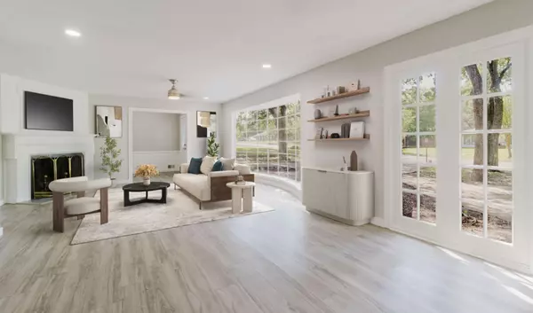 Discover Your Dream Oasis: A Fully Renovated Gem Awaits at 1425 Columbia Avenue, Corsicana, TX