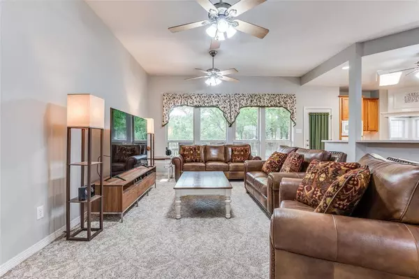 1811 Ashford Lane, Midlothian, TX 76065