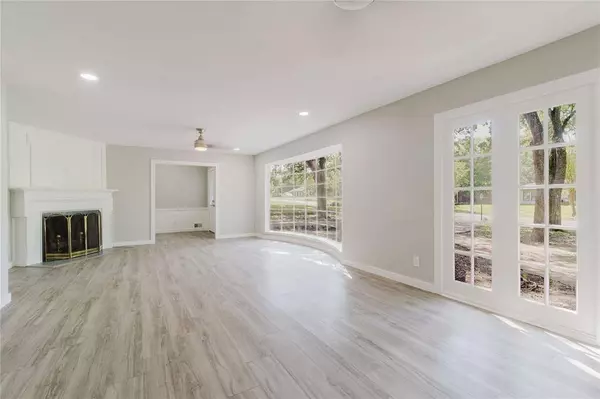 1425 Columbia Avenue, Corsicana, TX 75110