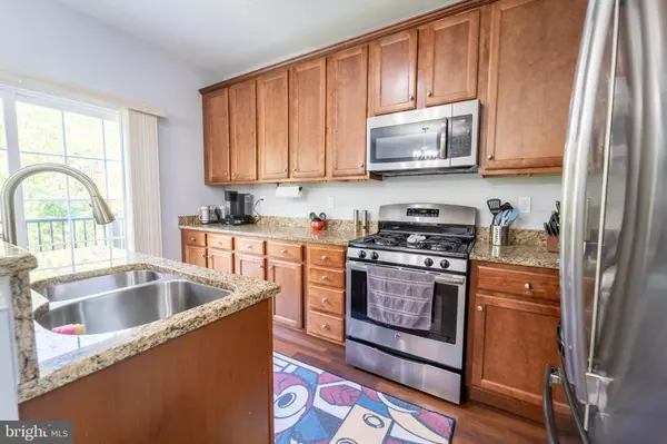 145 CREEKSIDE WAY, Burlington, NJ 08016