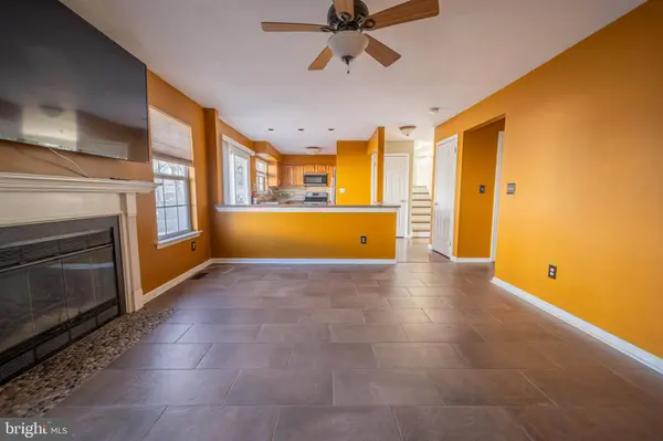 19 DRYDEN, Burlington, NJ 08016