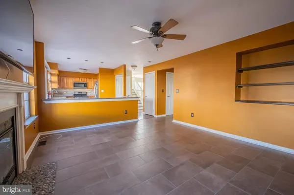 19 DRYDEN, Burlington, NJ 08016