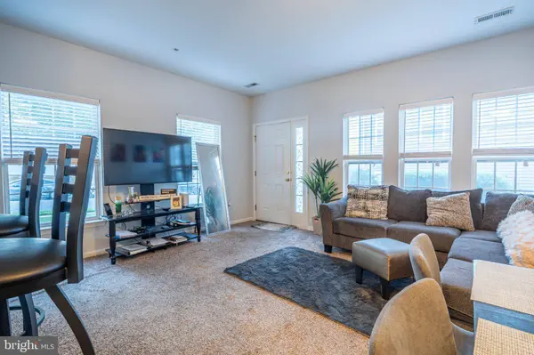26 TEAL CT, Delran, NJ 08075