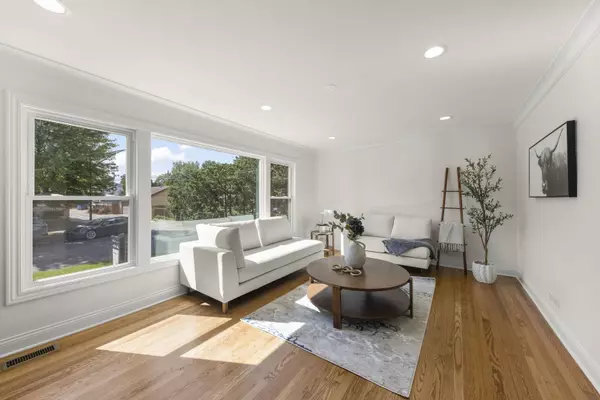 6524 W Highland AVE, Chicago, IL 60631