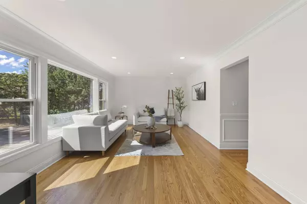 6524 W Highland AVE, Chicago, IL 60631