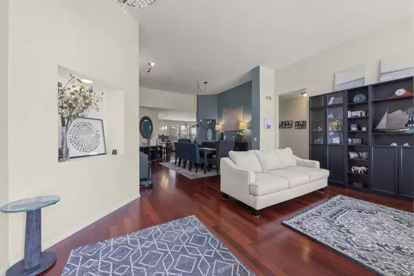 10017 Stockton LN, Huntley, IL 60142