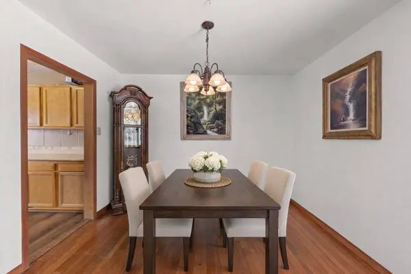 225 E Lincoln AVE, Glendale Heights, IL 60139