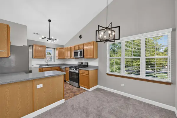 1960 HERON AVE #B, Schaumburg, IL 60193
