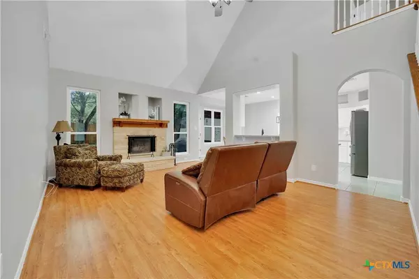 103 Sierra Ridge DR, San Marcos, TX 78666