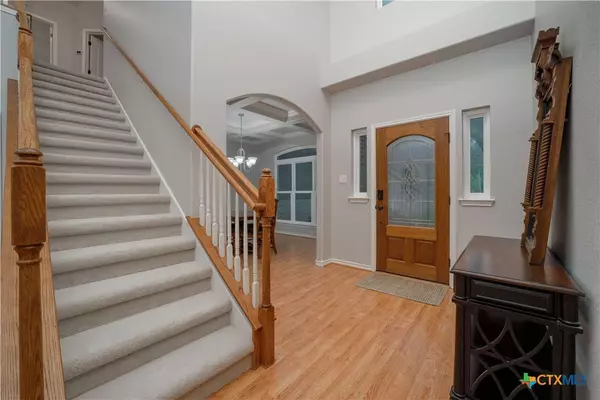 103 Sierra Ridge DR, San Marcos, TX 78666