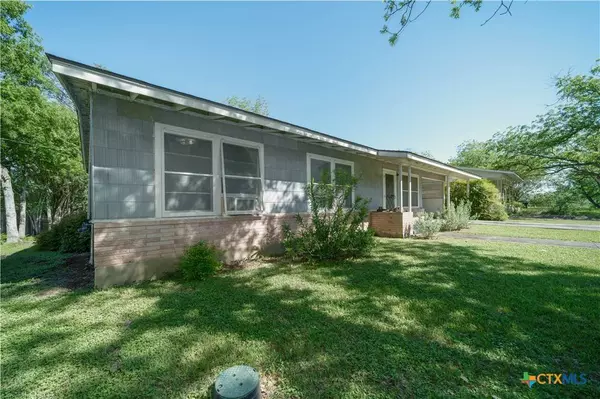 516 Franklin DR, San Marcos, TX 78666