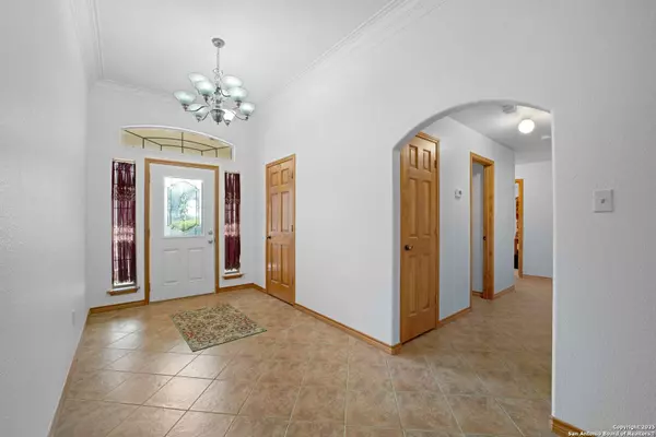 14053 Huber, Seguin, TX 78155