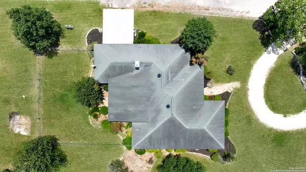 14053 Huber, Seguin, TX 78155