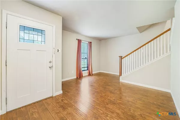 749 Summerwood DR, New Braunfels, TX 78130