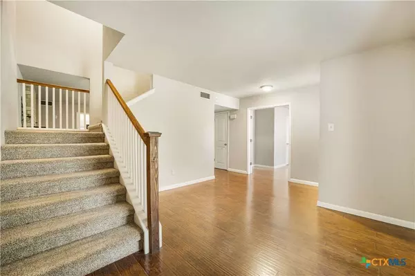 749 Summerwood DR, New Braunfels, TX 78130