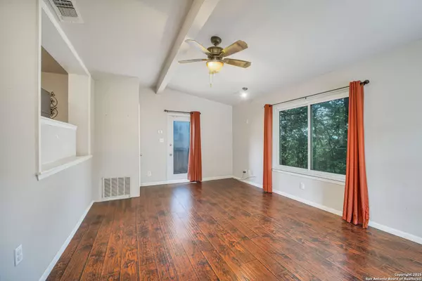 749 Summerwood, New Braunfels, TX 78130