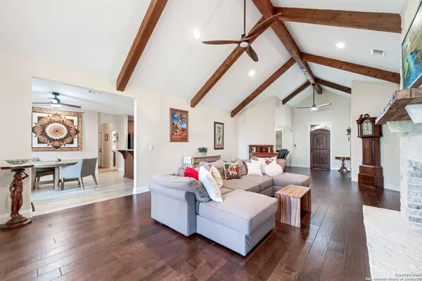 1643 Rebecca Creek, Canyon Lake, TX 78133