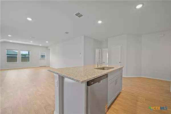 465 Payton DR, New Braunfels, TX 78130