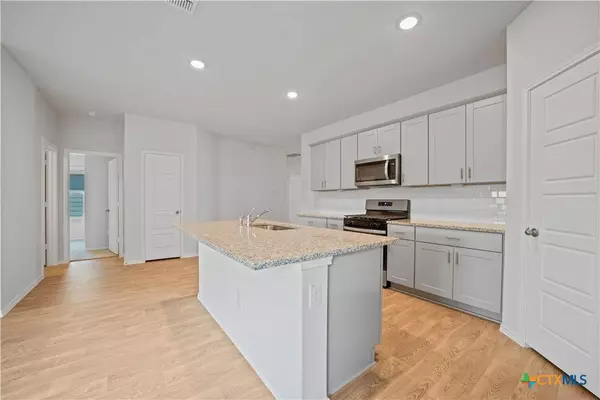 465 Payton DR, New Braunfels, TX 78130