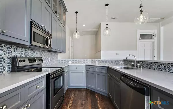 202 N Lbj DR #204, San Marcos, TX 78666