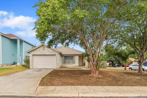 6747 Sunlit Pass, San Antonio, TX 78239