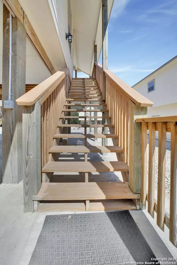 114 River Villa Court UNIT 10, New Braunfels, TX 78132