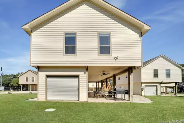 114 River Villa Court UNIT 10, New Braunfels, TX 78132