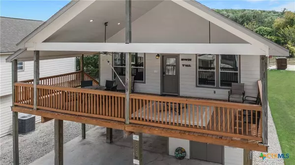 114 River Villas CT #10, New Braunfels, TX 78132