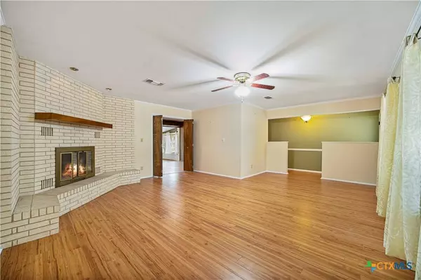 983 Hollyhock, New Braunfels, TX 78130