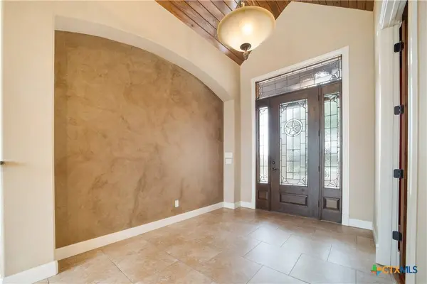 1174 Sapling SPG, New Braunfels, TX 78132