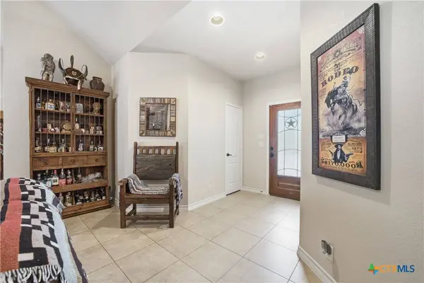 1777 Crossbow DR, Canyon Lake, TX 78133