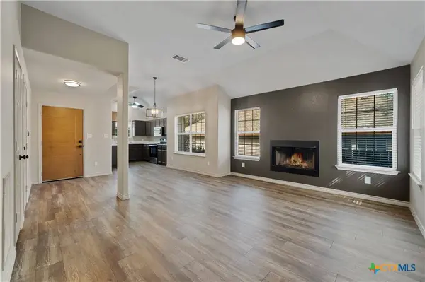 1405 Girard ST, San Marcos, TX 78666