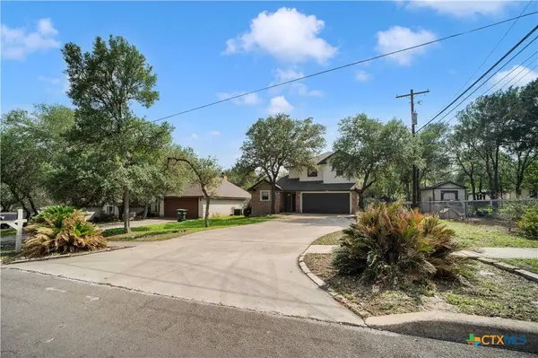1405 Girard ST, San Marcos, TX 78666