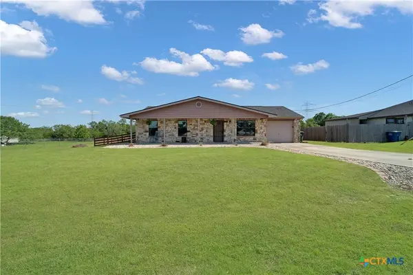 157 Dandelion TRL, San Marcos, TX 78666