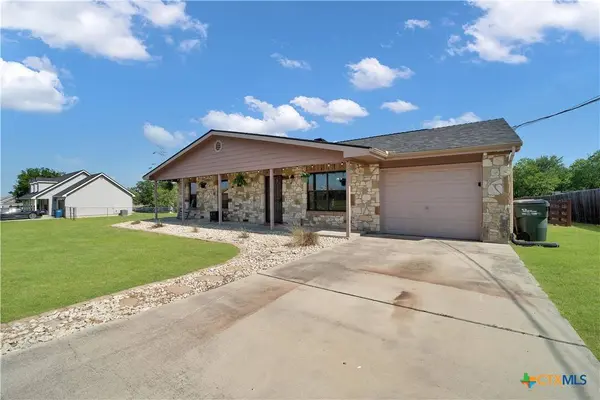 157 Dandelion TRL, San Marcos, TX 78666