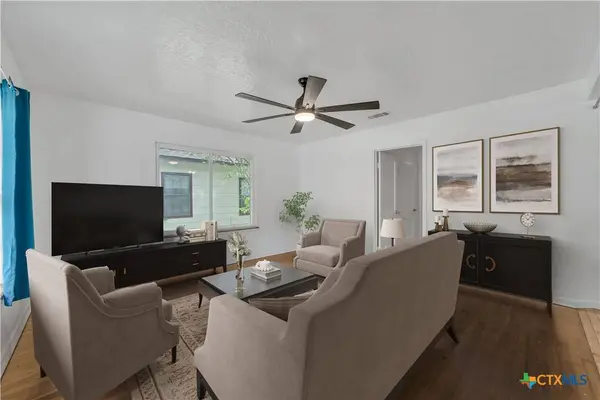 206 Sherwood ST, San Marcos, TX 78666